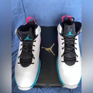 New in box Jordan Lift off white/turbo green/black size:10men’s